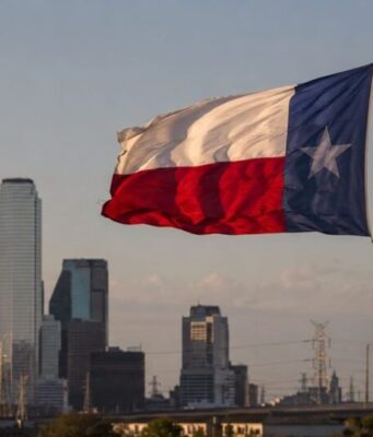 Texas Economy Heads Into Fall 2026 on Solid Footing, But Growth Is Slowing Texas Economy Heads Into Fall 2026